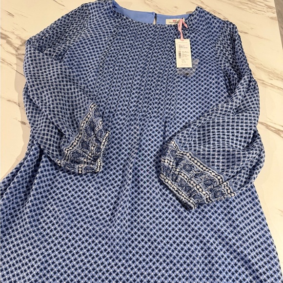 Vineyard Vines Blue and White Patterned Dress - Picture 1 of 8